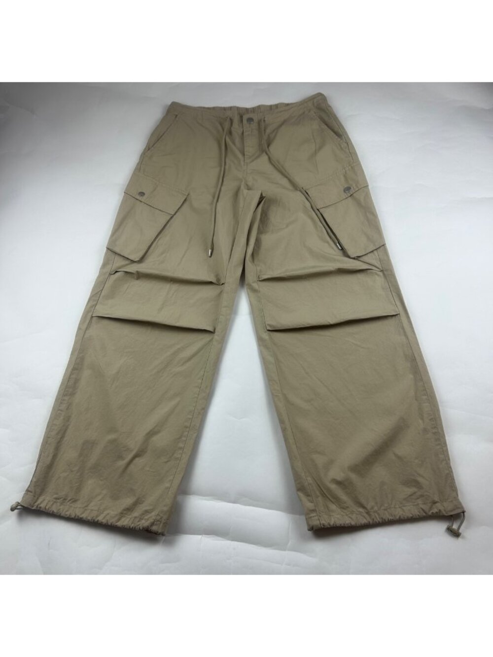 Universal Thread Khaki Poplin Canvas Wide Leg Cargo Pant M